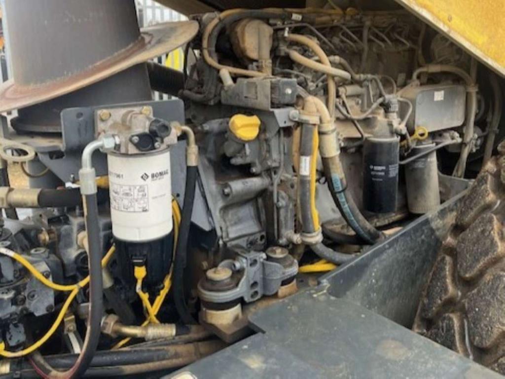 Bomag BW216DH-4 Photo 11