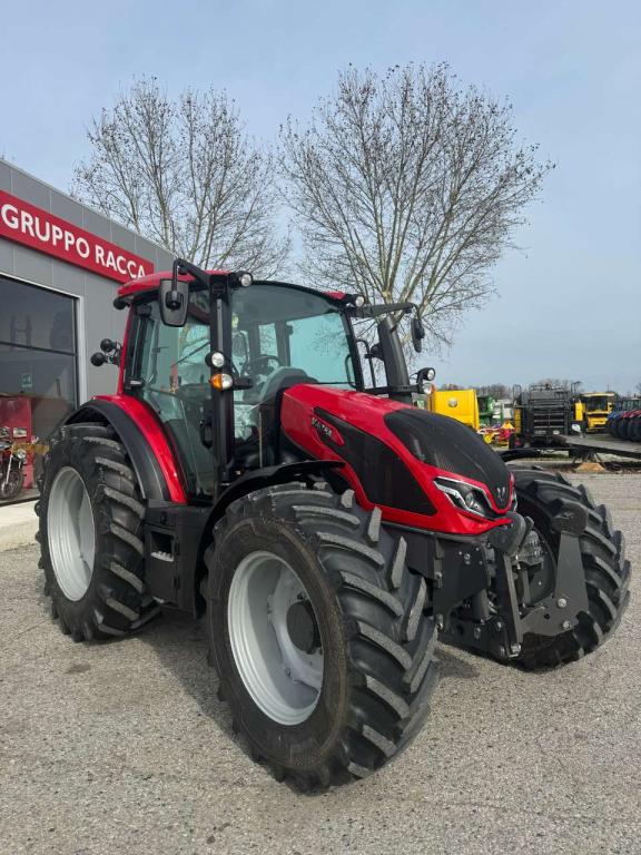 Valtra G115 Photo 1