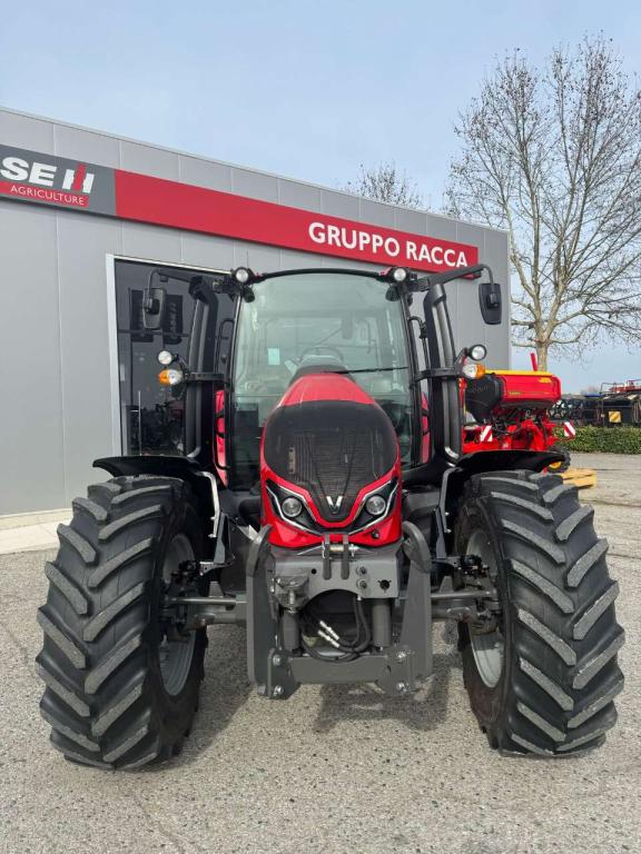 Valtra G115 Photo 5