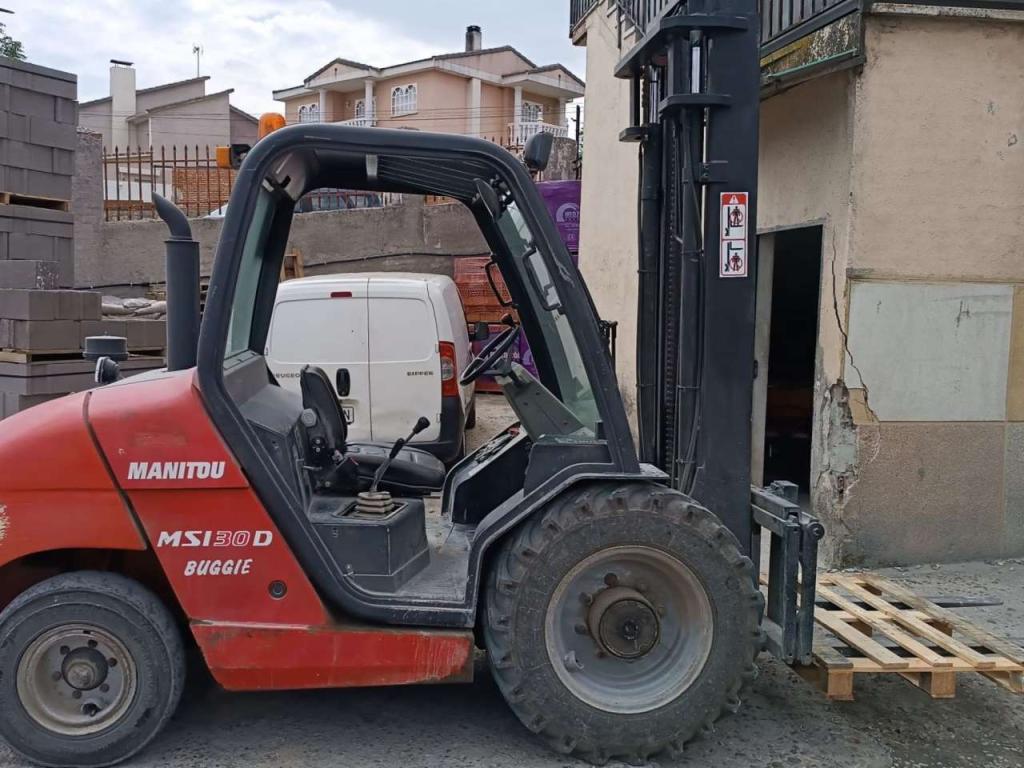 Manitou MSI30 Photo 3