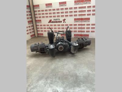 Essieu arrière pour Volvo FH16 550 6x4 en vente par Massucco T. Srl Area Ricambi