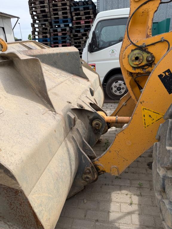 Liebherr 550 2plus2 Photo 14