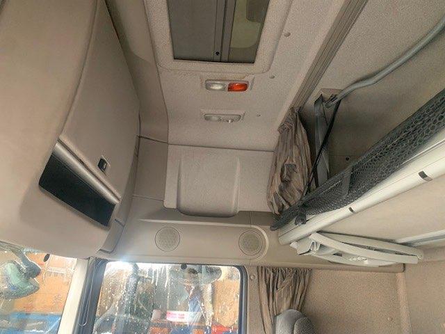Daf XF 510 Photo 16