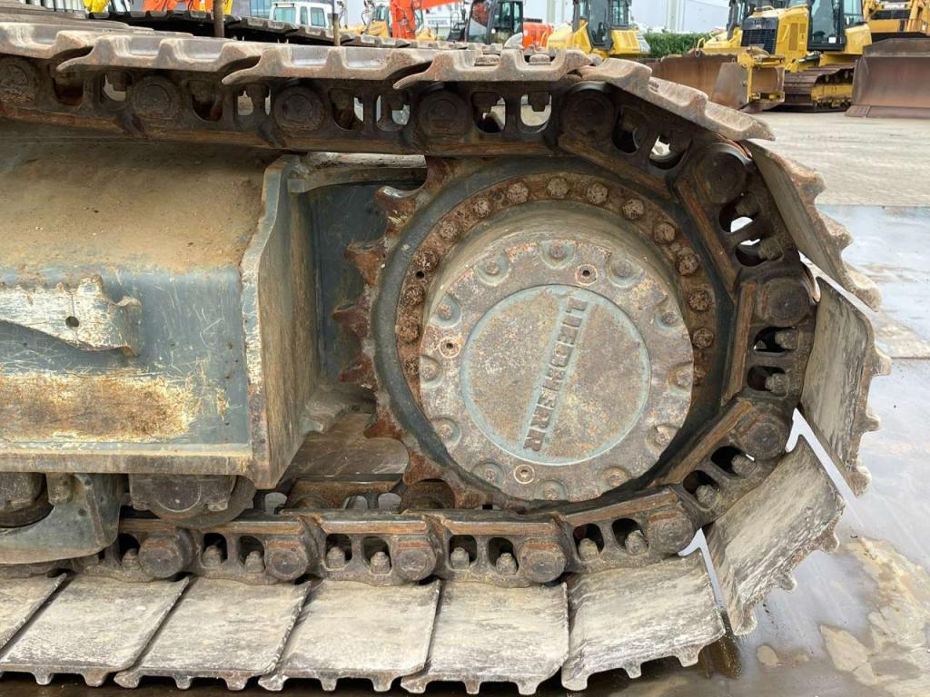 Liebherr R934LC Photo 16