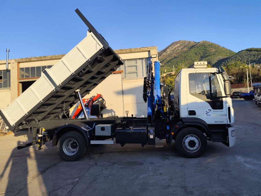 Iveco EUROCARGO 160-250 Photo 20