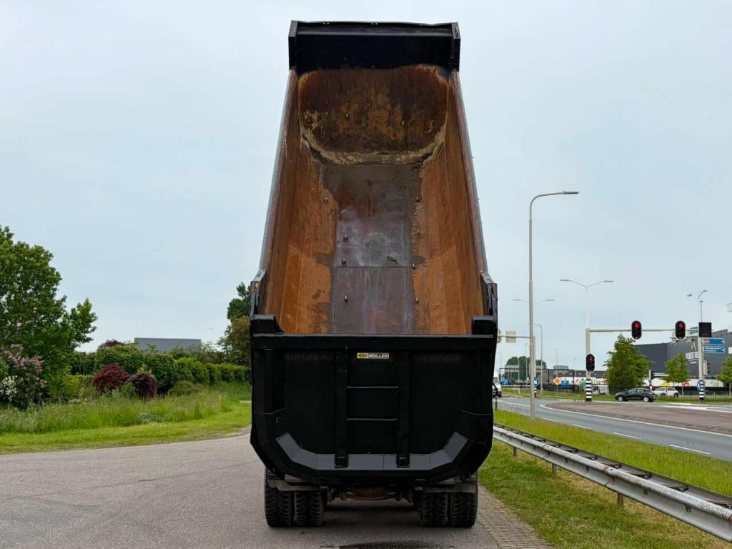Man TGA35.430 8x8 Meiller Kipper Photo 12