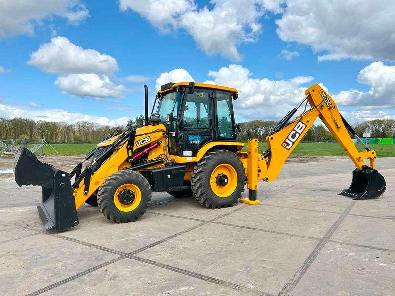 JCB 3DX / 3CX Plus 4WD - 4/1 Bucket / Hammer Lines Photo 1
