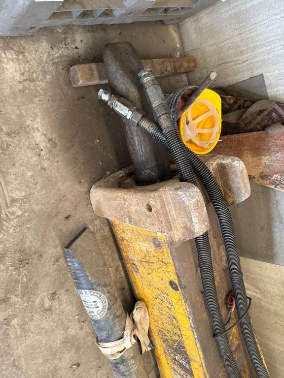 Atlas Copco HB 2200 Dust Photo 4