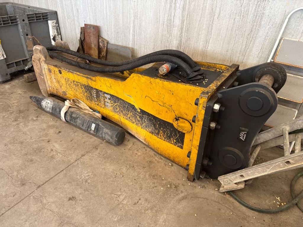Atlas Copco HB 2200 Dust Photo 6