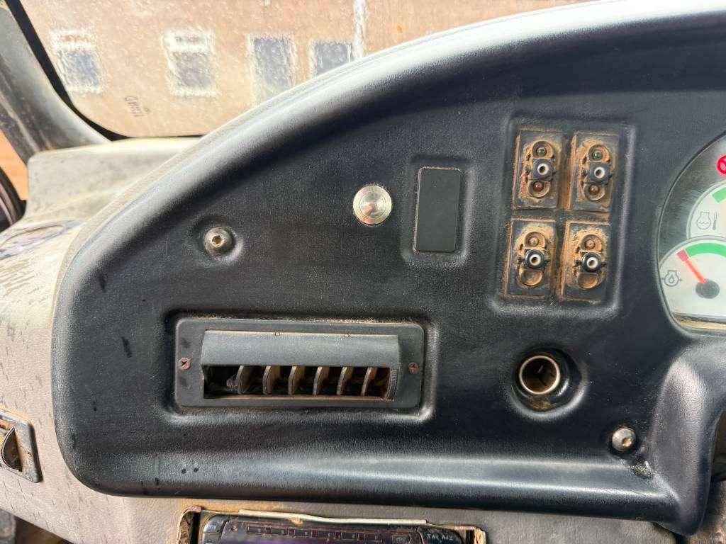 Caterpillar 725 - Body Heating / Backup Camera Photo 10