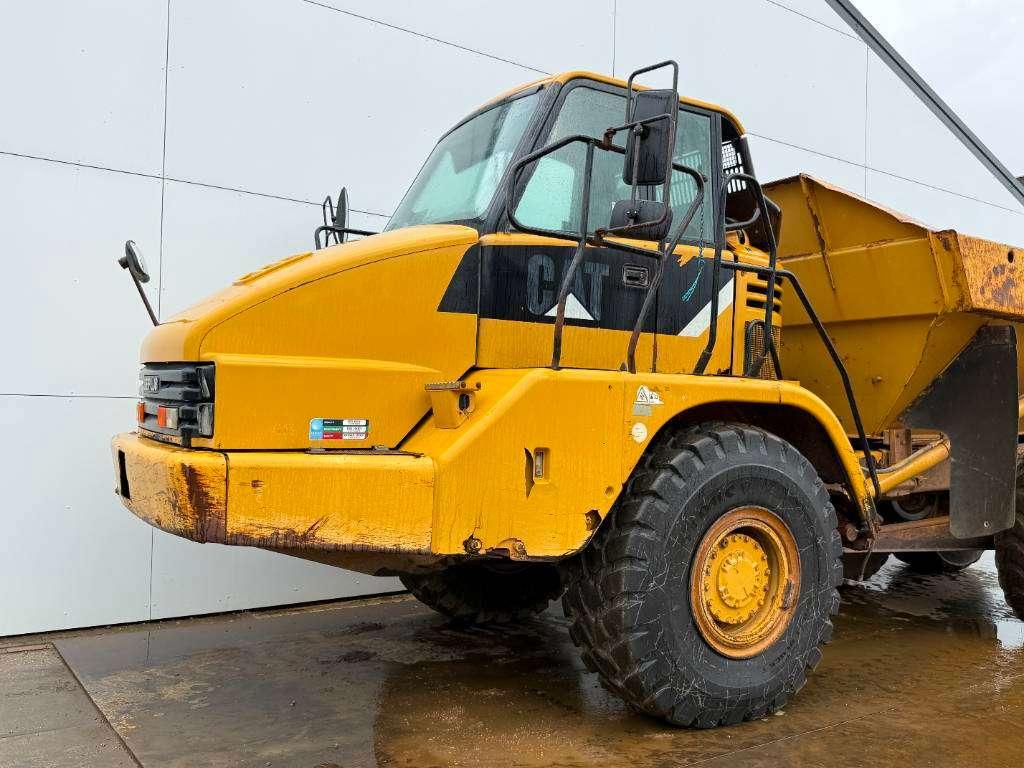 Caterpillar 725 - Body Heating / Backup Camera Photo 30