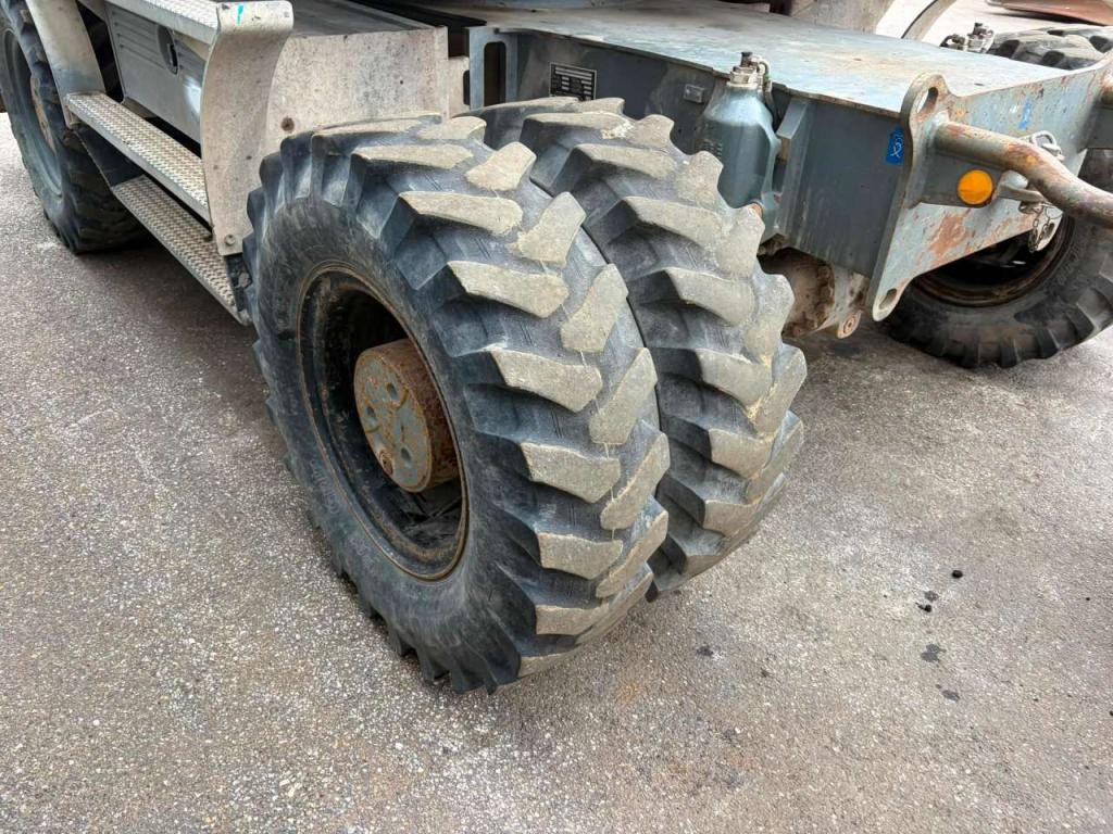 Liebherr A918 Compact Litronic Photo 18