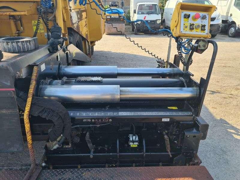 Caterpillar AP 600 Photo 9