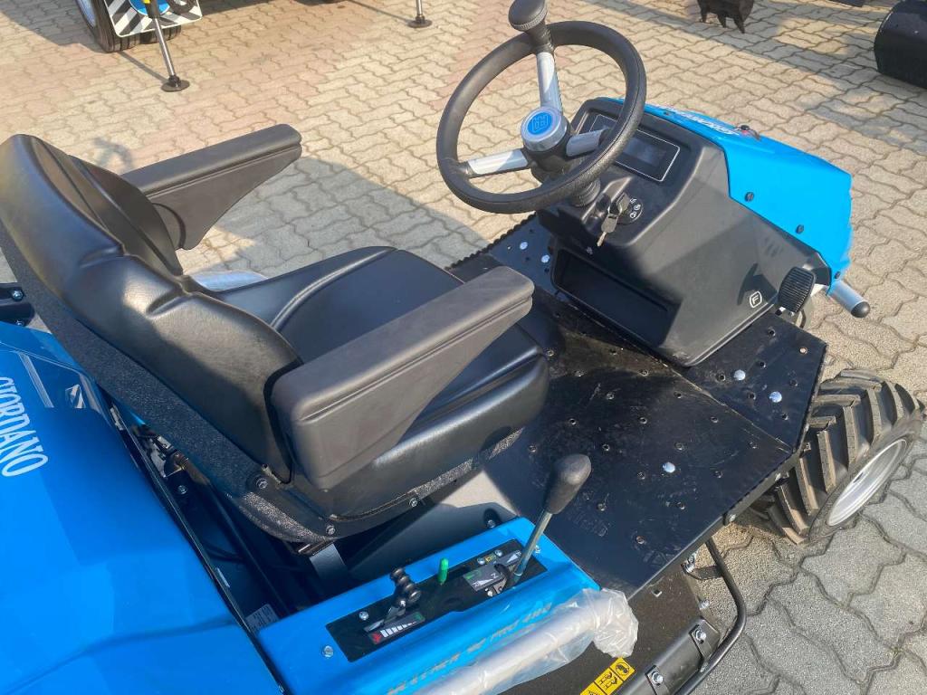 Bertolini MULCHER 92 PRO 4WD Photo 10