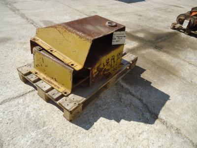 Plaques de blindage inférieure pour Fiat Allis FL10E en vente par OLM 90 Srl