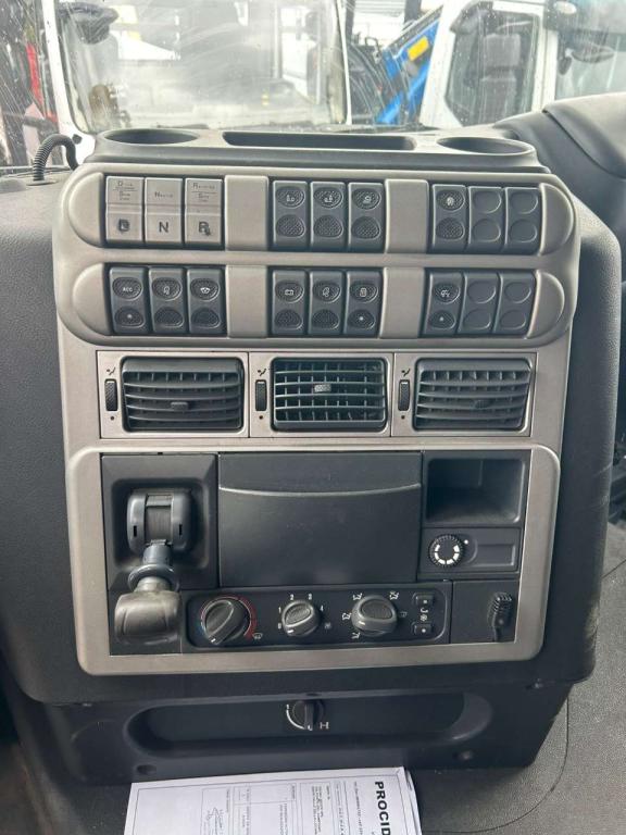 Iveco STRALIS CUBE AD260S42 Photo 4