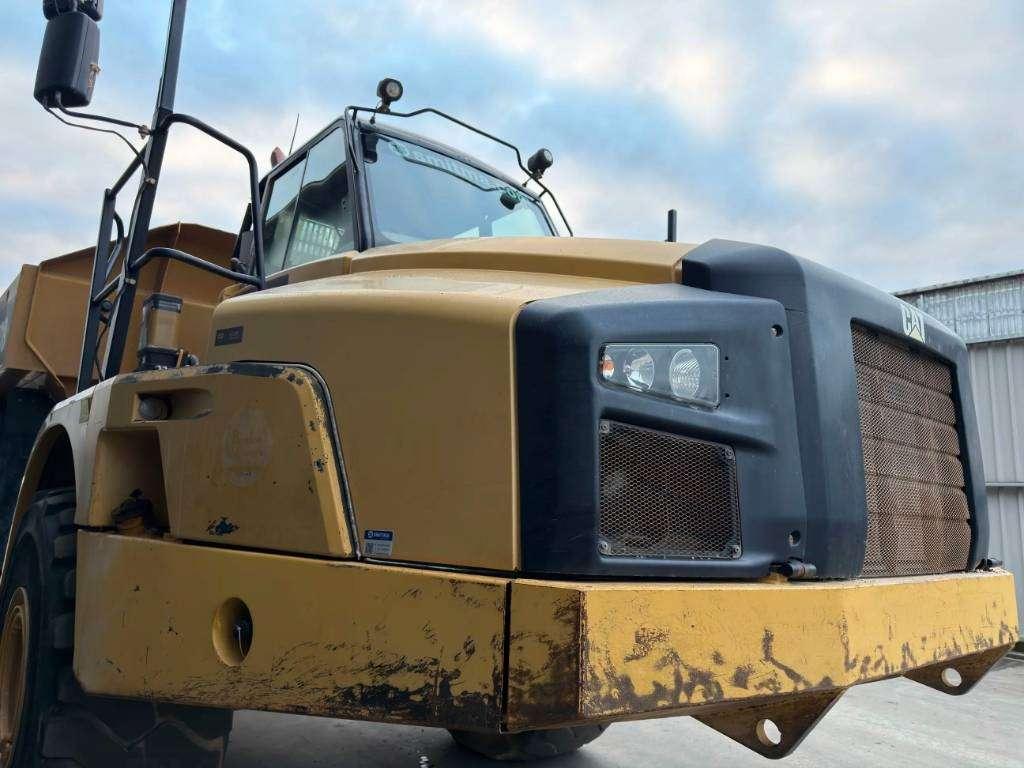 Caterpillar 740B Photo 18