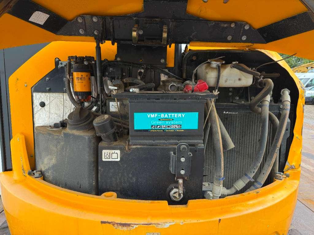 JCB 48Z-1 - Hammer Lines / Quick Coupler Photo 24