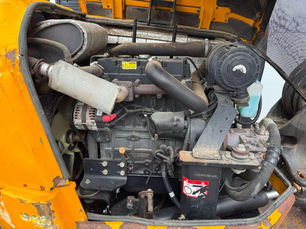 JCB 48Z-1 - Hammer Lines / Quick Coupler Photo 26