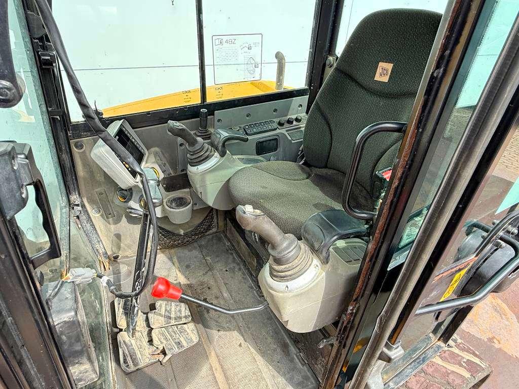 JCB 48Z-1 - Hammer Lines / Quick Coupler Photo 8