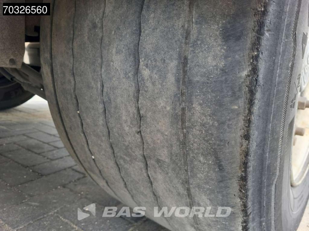 Kässbohrer CS Lift Axle Photo 14