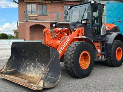 Hitachi ZW140-5B en vente par Massucco T. Srl