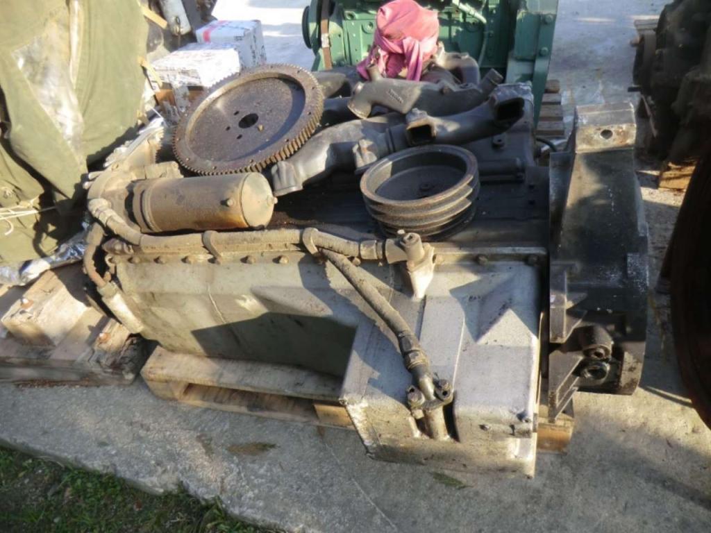 Moteur à combustion pour Cummins NHG-250 Photo 2