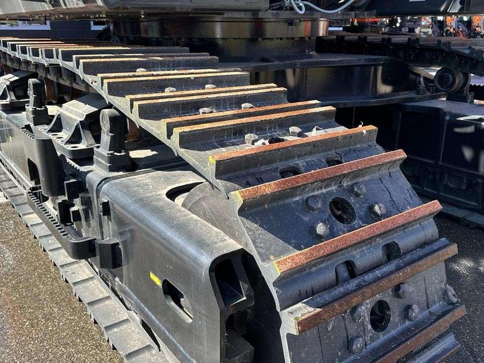 Hitachi ZX690LCH-7 Photo 5