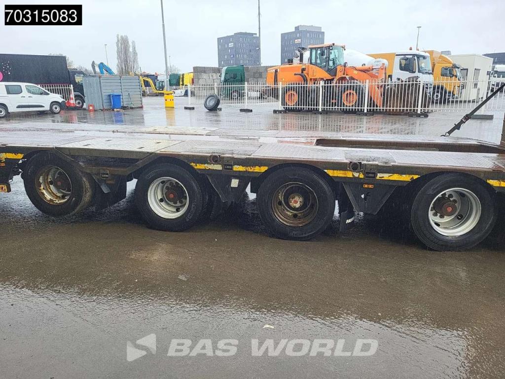 Faymonville F-S44-1ALN Extendable Ramps Steering Axle Photo 22