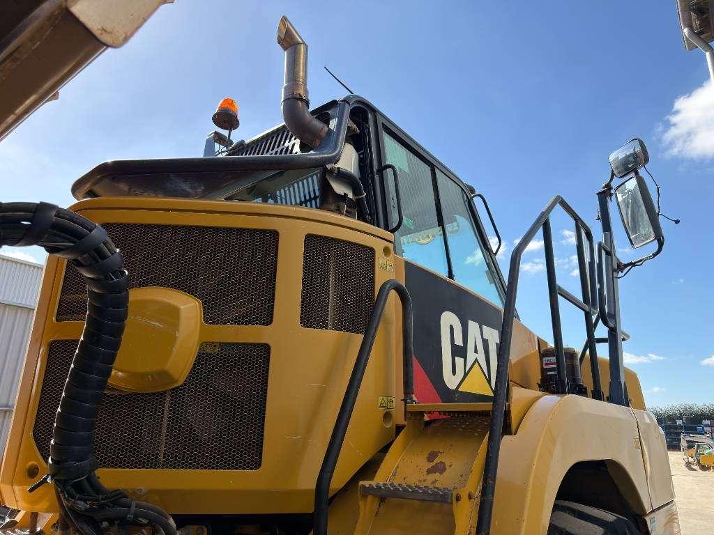 Caterpillar 730C2 Photo 17