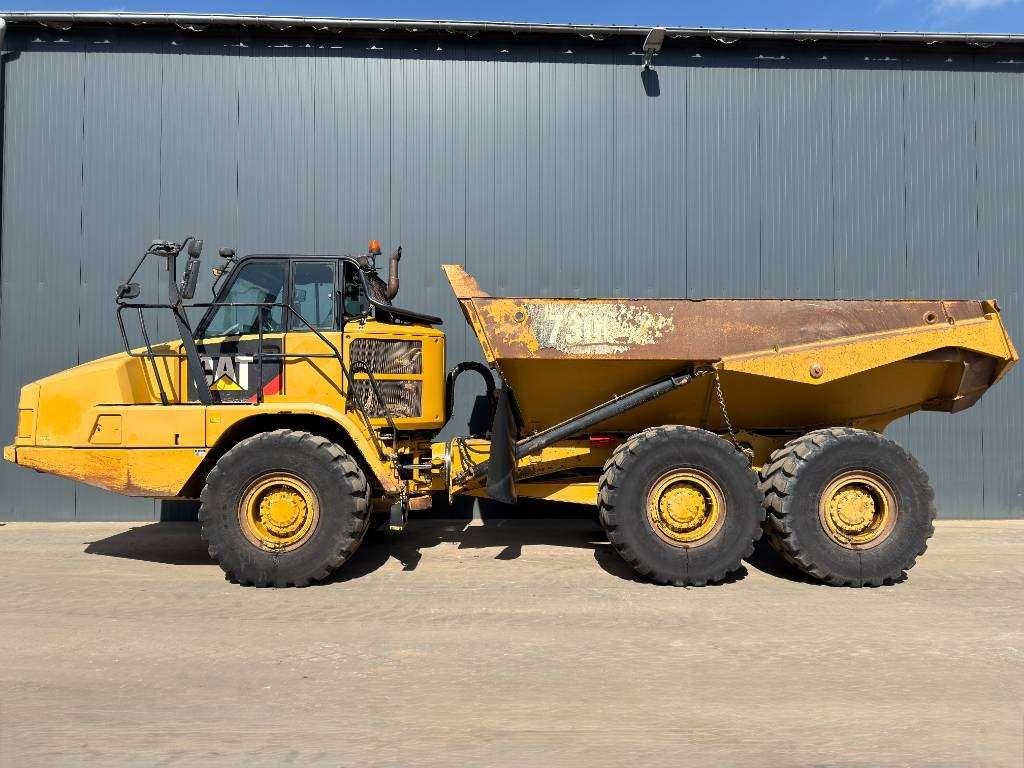 Caterpillar 730C2 Photo 2