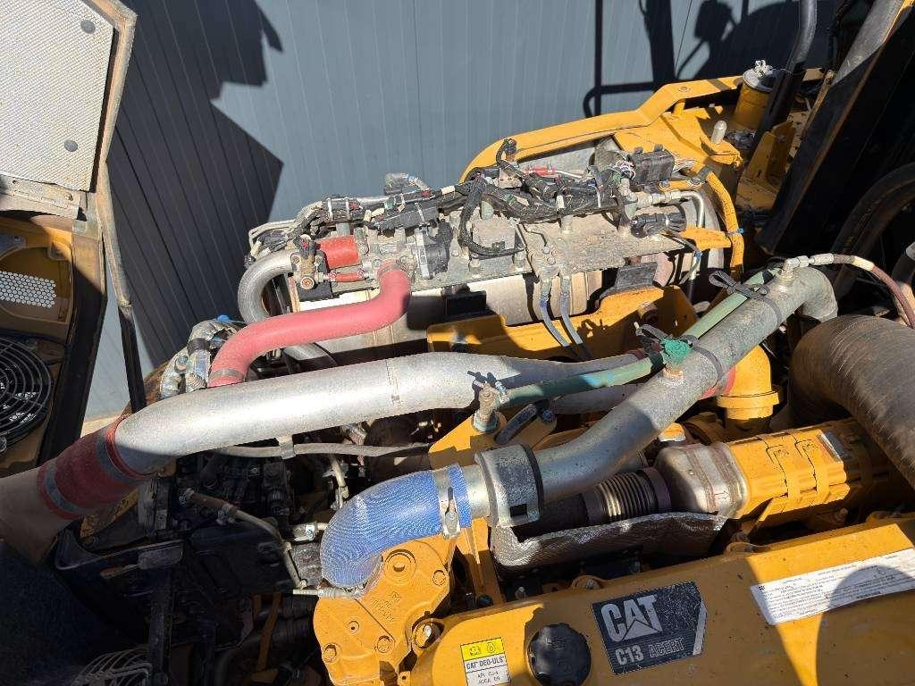 Caterpillar 730C2 Photo 26
