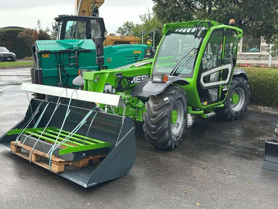Merlo TF 33.7 Photo 2