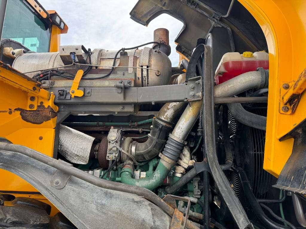 Volvo L180G - German Machine / Weight System Photo 30