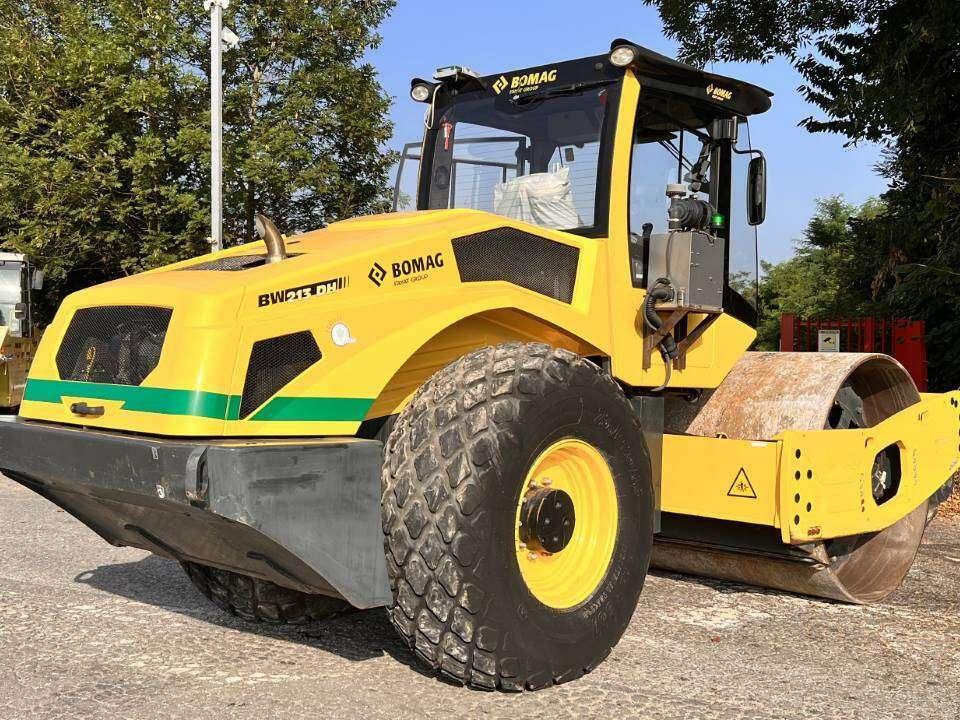 Bomag BW213 DH-5 Photo 13