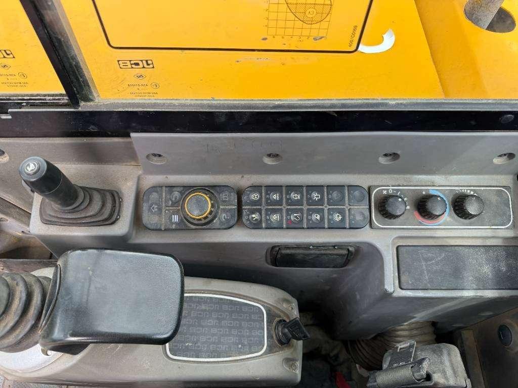 JCB 48Z-1 - Hammer Lines / Quick Coupler Photo 11