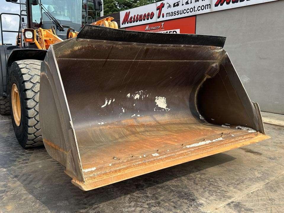 Hyundai HL760-9A Photo 10