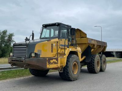 Komatsu HM300 Photo 1