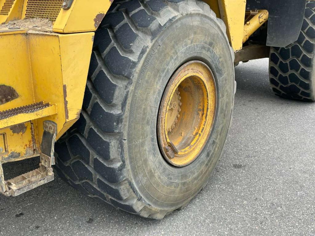 Komatsu HM300 Photo 10