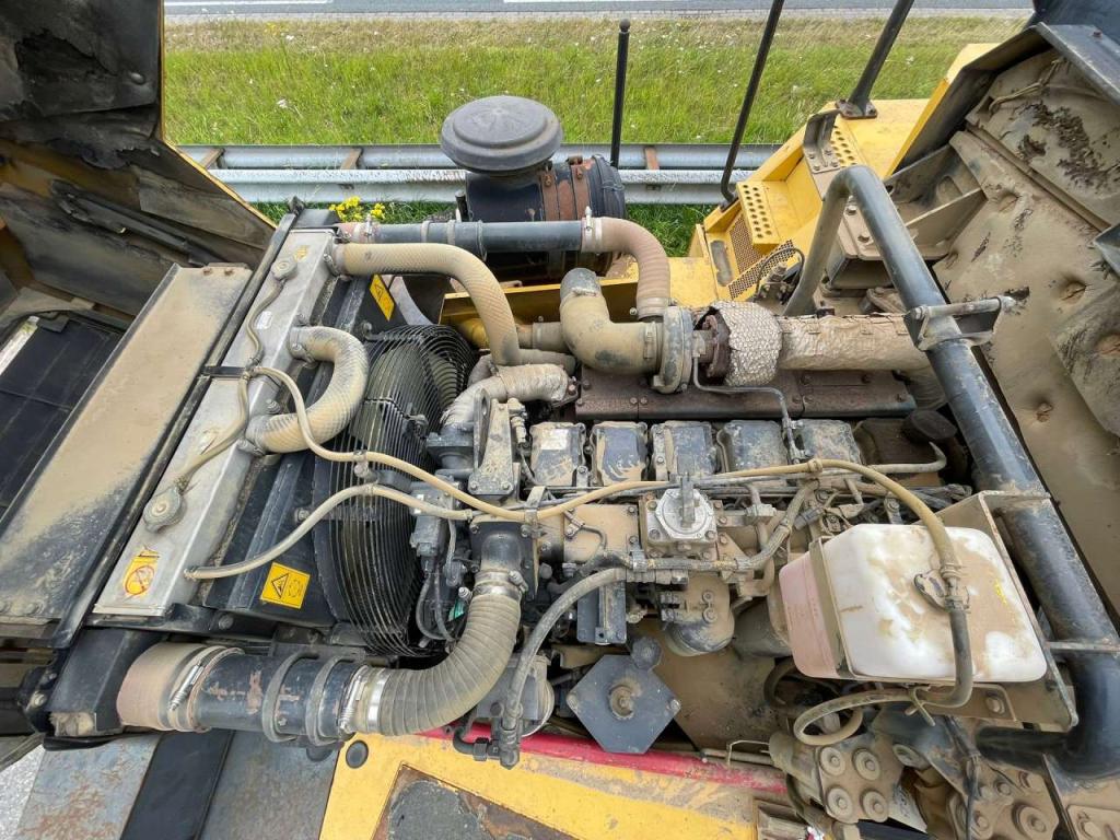 Komatsu HM300 Photo 24