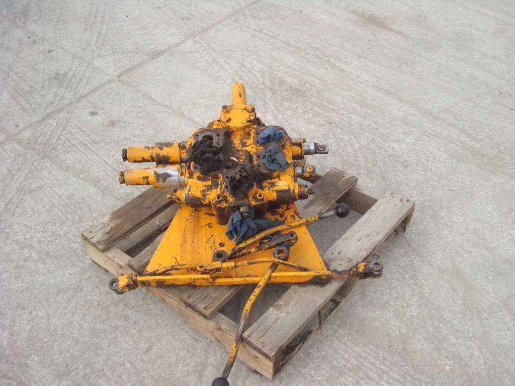 Distributeur hydraulique pour Fiat Allis 645B Photo 2