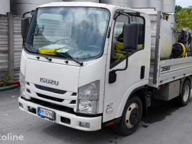 Isuzu N1R 87A Photo 3