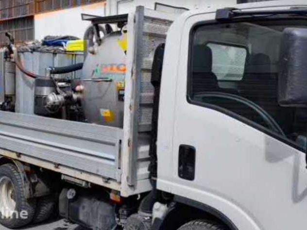 Isuzu N1R 87A Photo 4