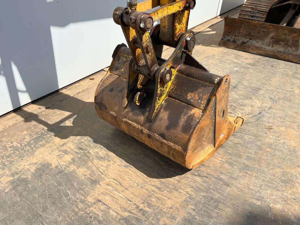 Caterpillar 307C - Blade / Quick Coupler / Climate Control Photo 13