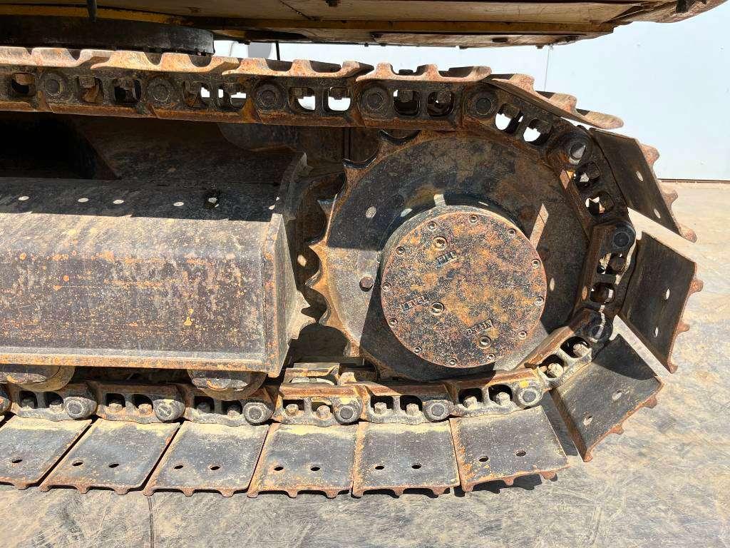 Caterpillar 307C - Blade / Quick Coupler / Climate Control Photo 18