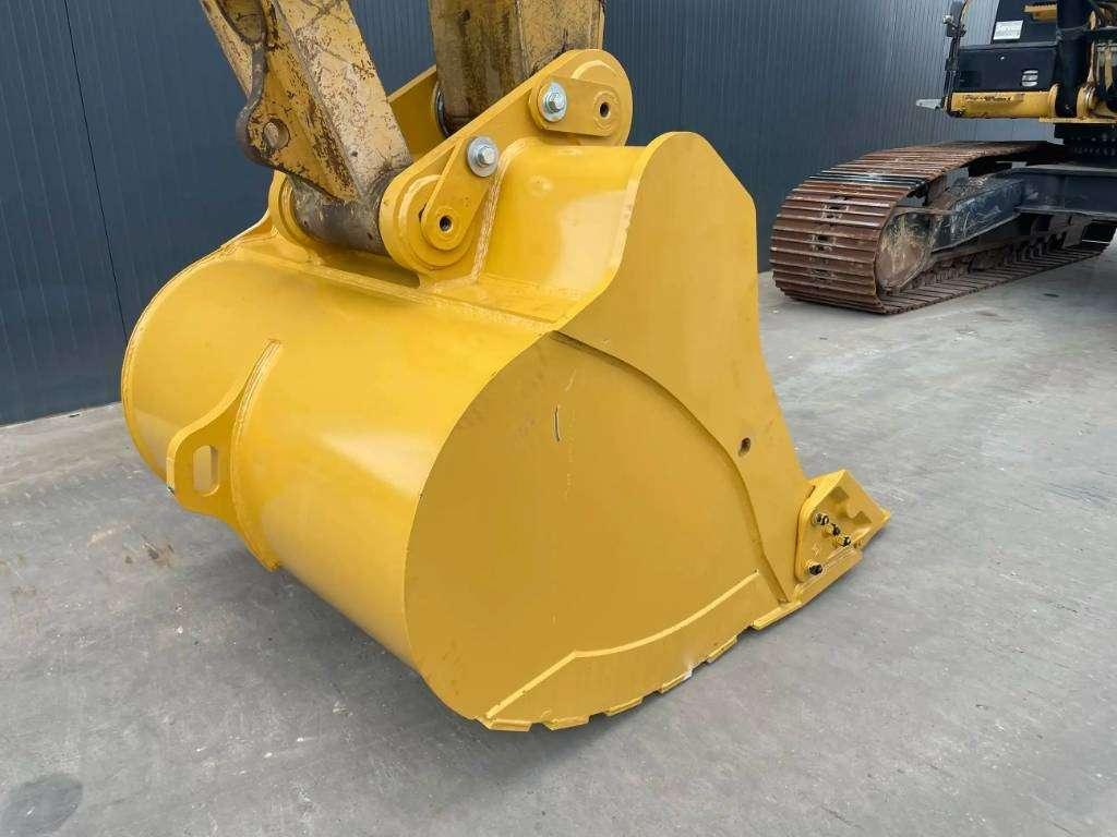 Caterpillar 349E - TB Photo 12