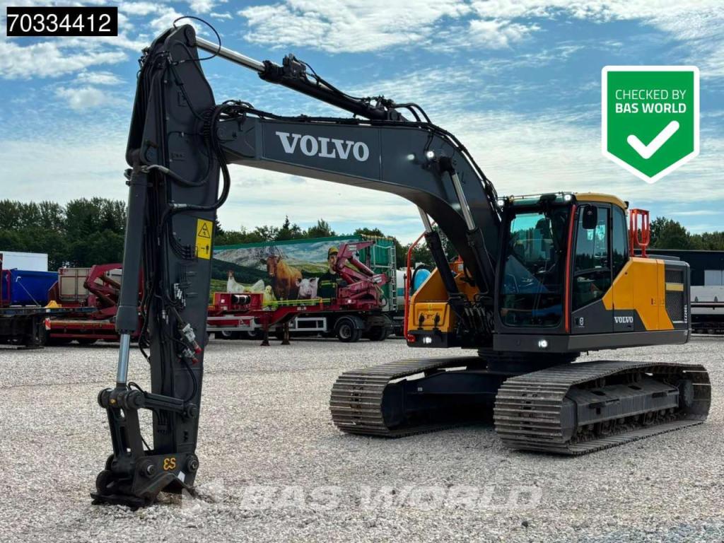 Volvo EC220 E L Photo 1