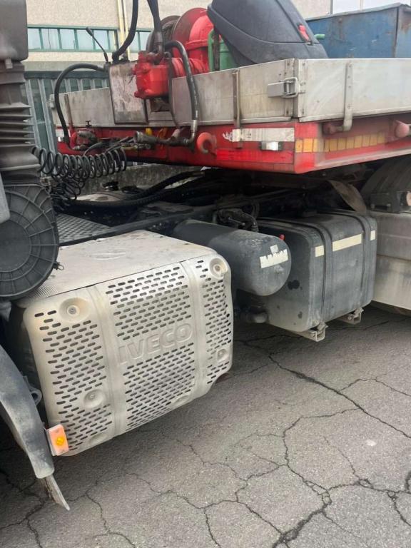 Iveco AT440S48 T Photo 3