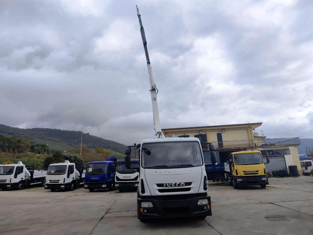Iveco EUROCARGO 120E28P Photo 6