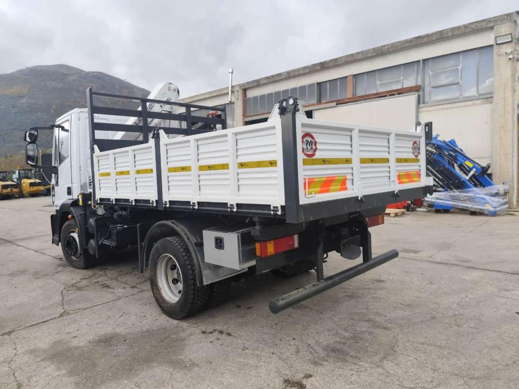 Iveco EUROCARGO 120E28P Photo 9